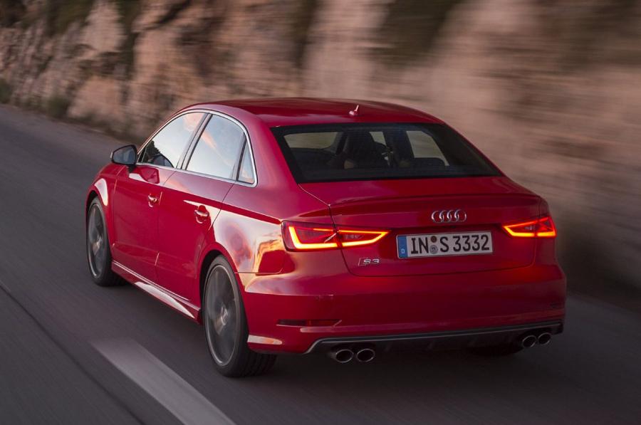  Audi S3 Sedan (8V) 2013 года  (WW) (фото 38 из 95)